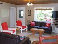 Buck Lake Cottage Rental #7-13 ~ Living Room