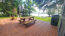 three mile lake cottage rental 8~Deck